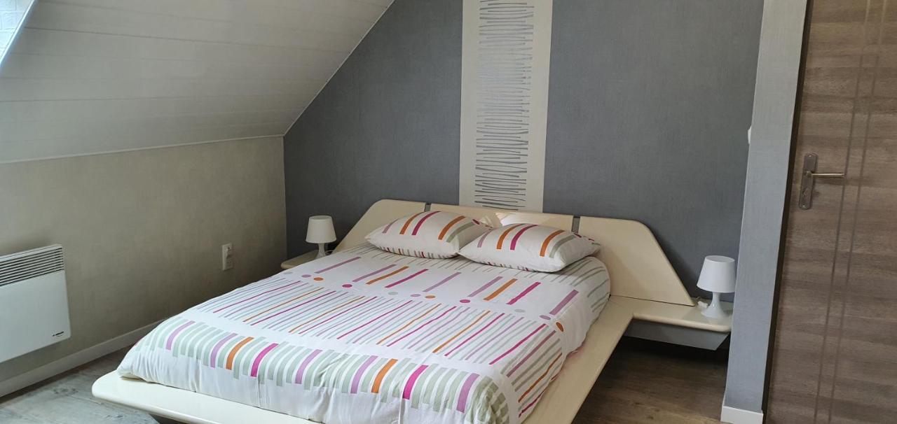 Suite Parentale Du Relais De Drugy Saint-Riquier Exterior foto